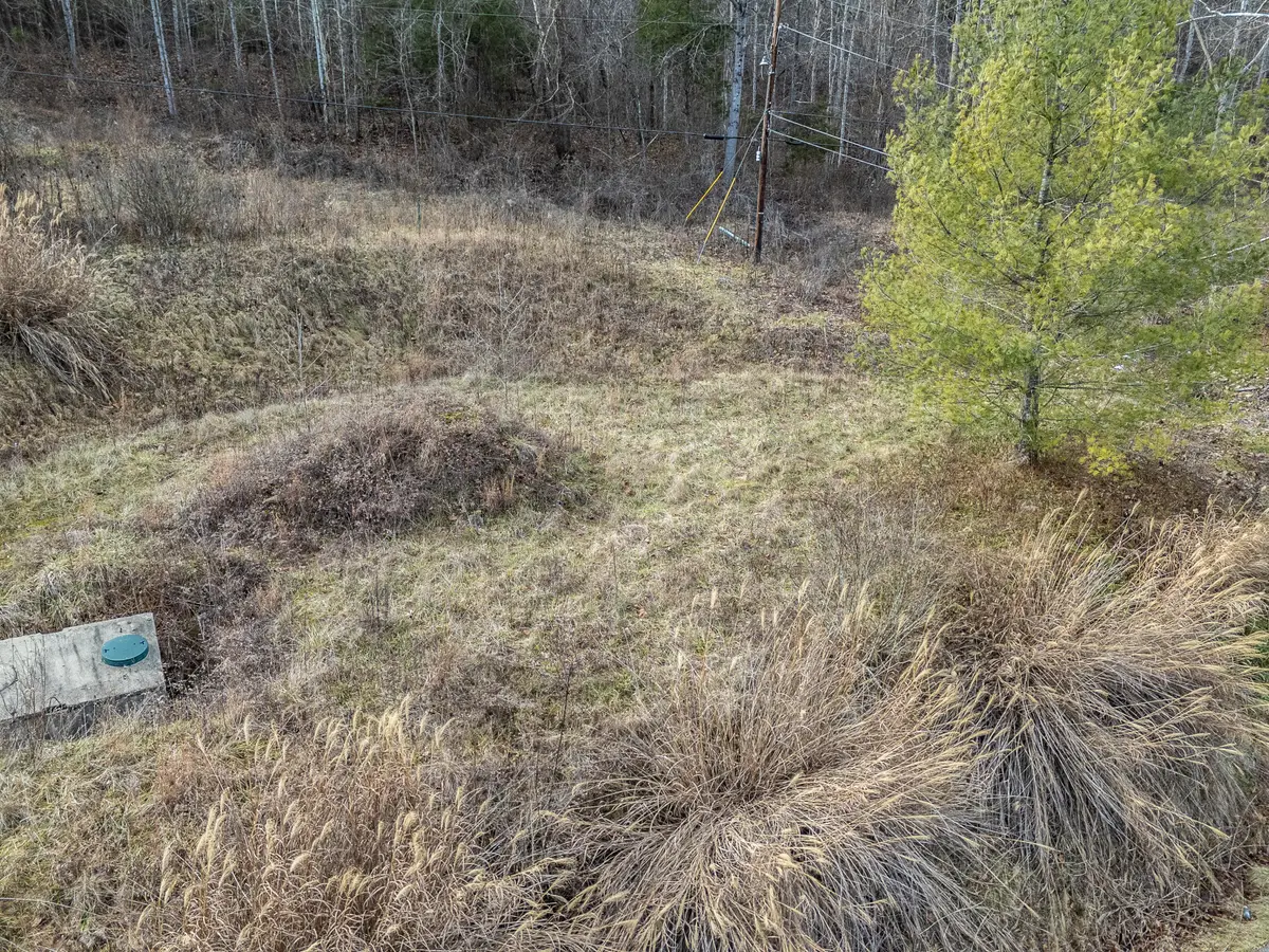 448 State Highway 995, Grahn, KY 41164 - #1