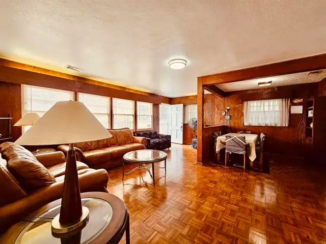 3333 Delta Avenue, Long Beach, CA 90810 - Image #3