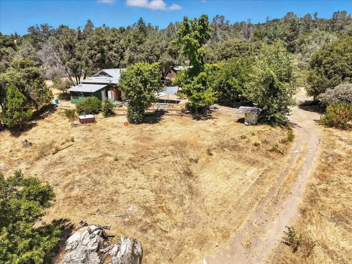 46467 Bissett Station Road, Ahwahnee, CA 93601 - Image #1