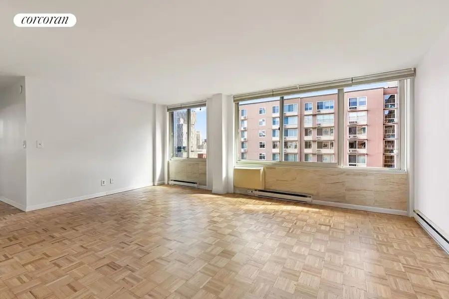 555 Main Street #1602, Manhattan, NY 10044 - #2