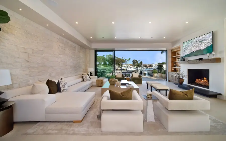 615 Lido Park Drive, Newport Beach, CA 92663 - Image #2