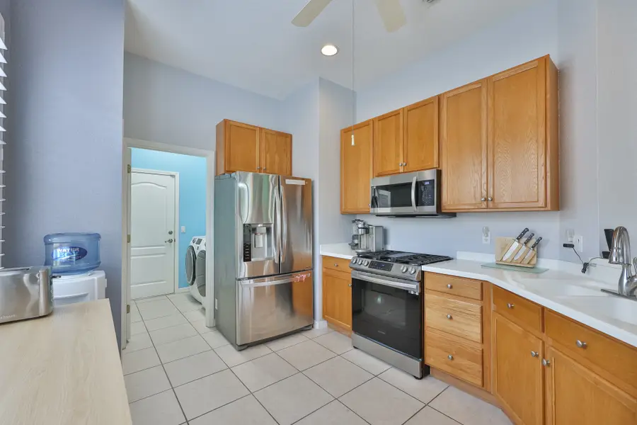 1050 Regal Manor Way, Sun City Center, FL 33573 - #3