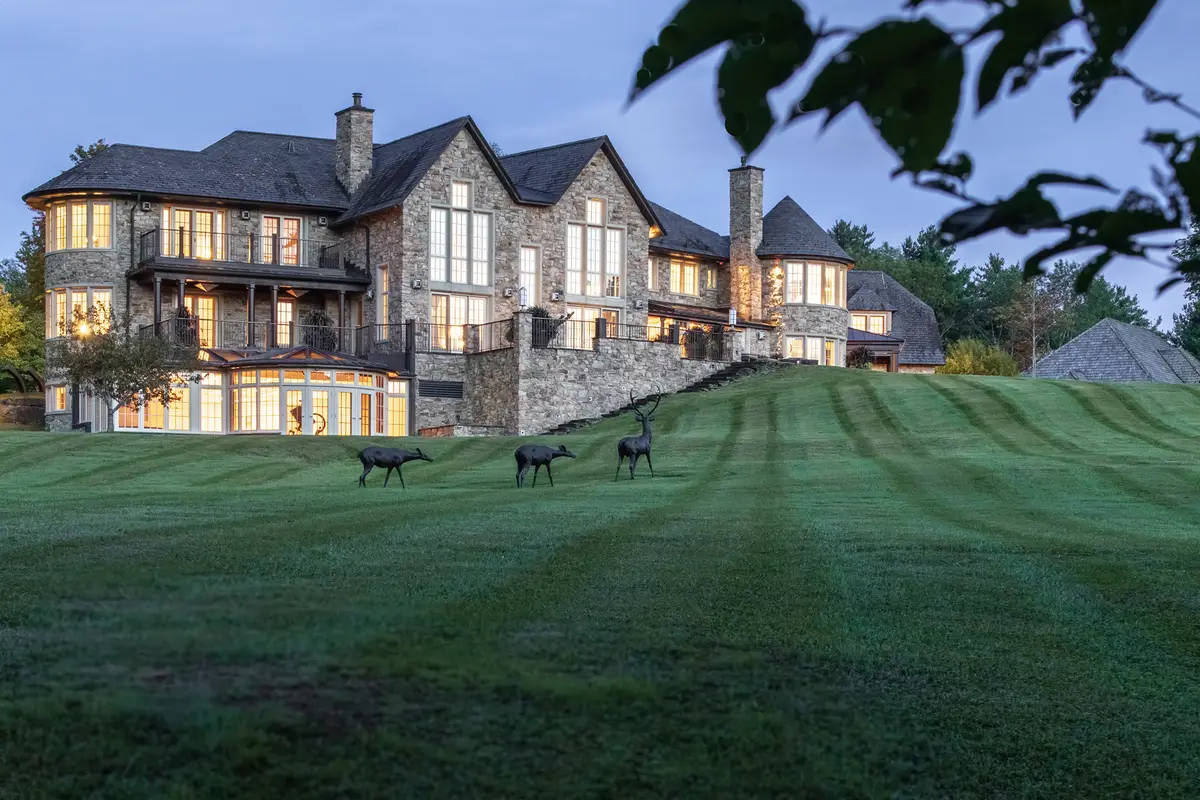 2575 Weeks Hill Road, Stowe, VT 05672 - Image #1