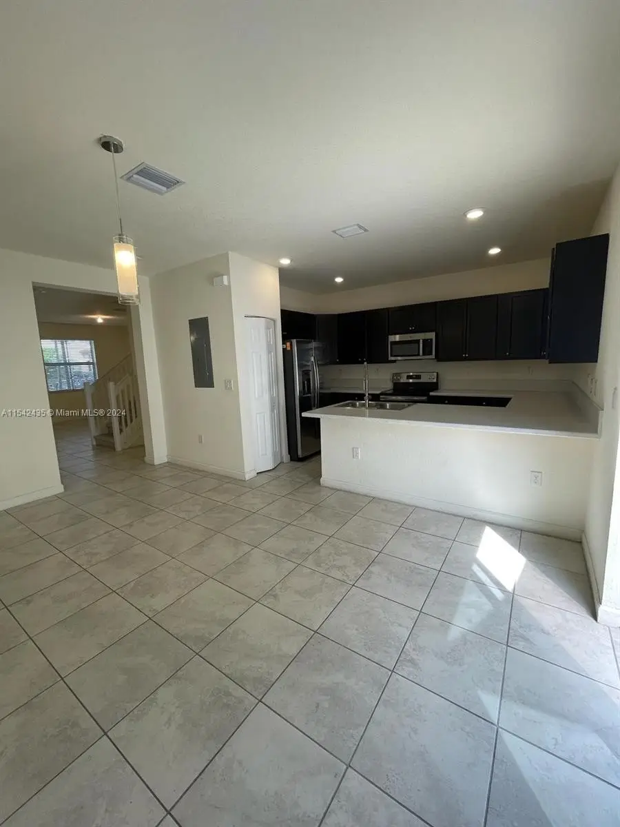 10569 W 33rd Way, Hialeah, FL 33018 - #3