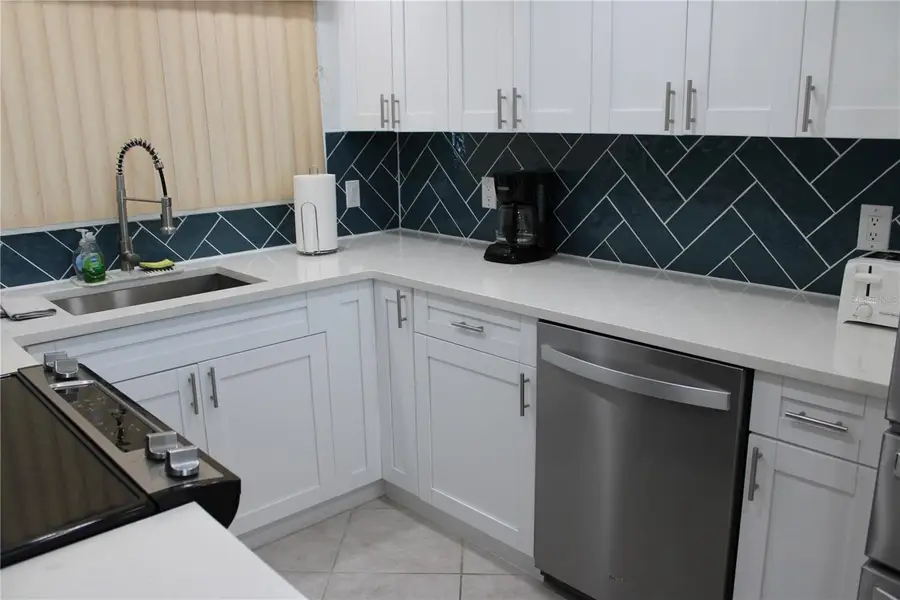 1290 GULF BOULEVARD #1006, Clearwater Beach, FL 33767 - #3