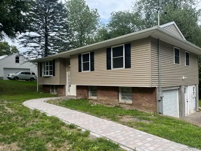 32 Hickman Drive, Hopewell Junction, NY 12533 - #1