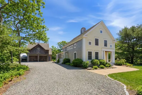 25 Bold Meadow Road, Edgartown, MA 02539