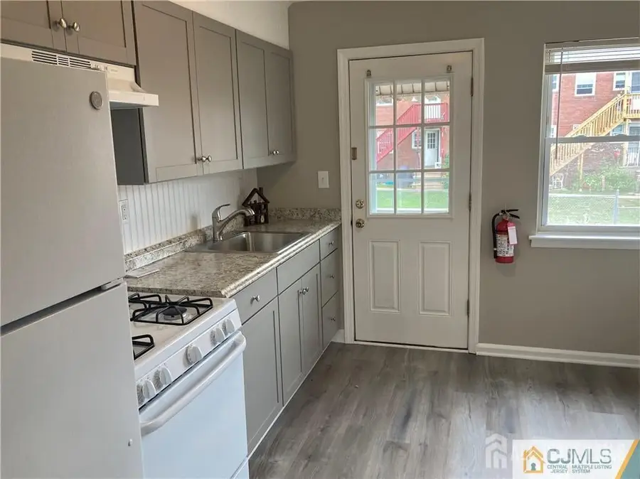 -250 Penn Avenue #4B, Edison, NJ 08817 - #2