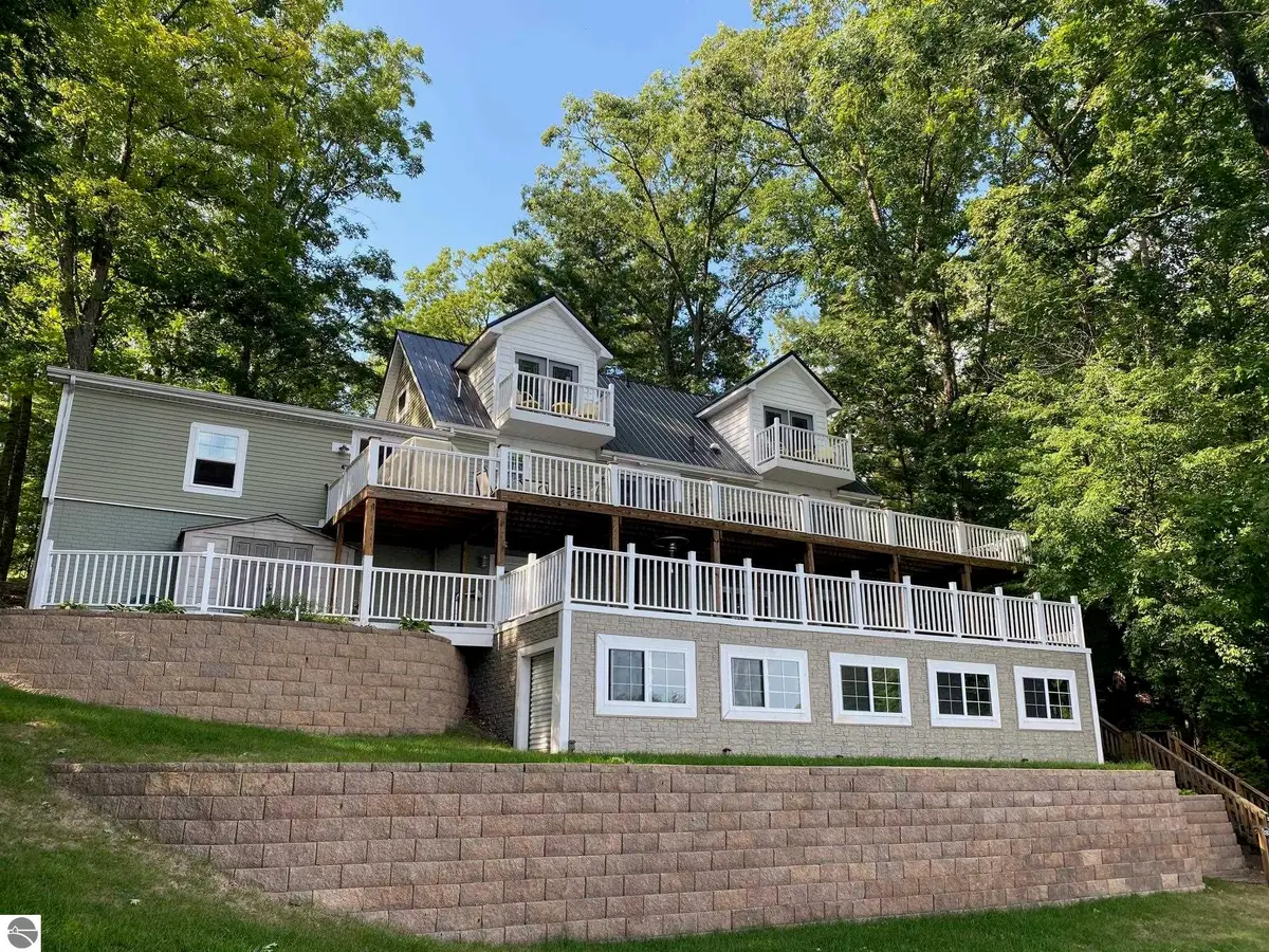 506 Mclachlan Point, Evart, MI 49631 - Image #1