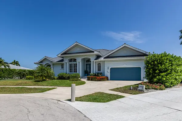 798 Sea Court, Marco Island, FL 34145