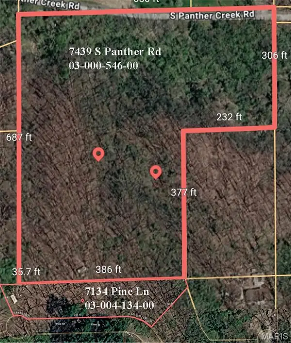 7439 S Panther Creek Road, Mount Olive, IL 62069