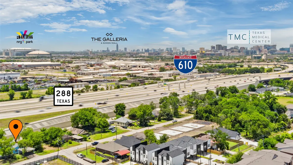 8402 Bassett Street, Houston, TX 77051 - #1