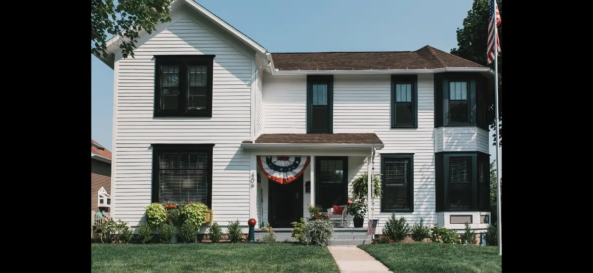 406 3rd Street, Manistee, MI 49660 - Image #1