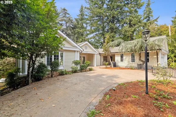 1757 SW Prospect Dr, Portland, OR 97201