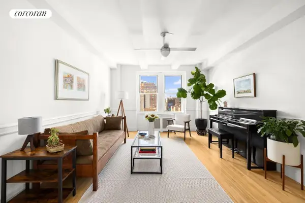 365 W 20th Street #11B, Manhattan, NY 10011