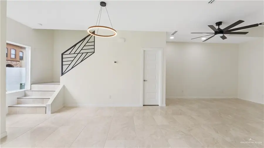 2806 Stablewood Lane, Mission, TX 78572 - Image #2