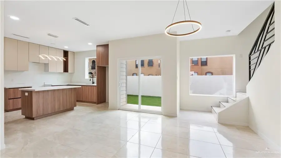 2806 Stablewood Lane, Mission, TX 78572 - Image #3