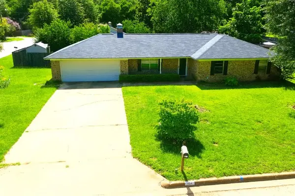 454 Pamela Drive, Mineola, TX 75773