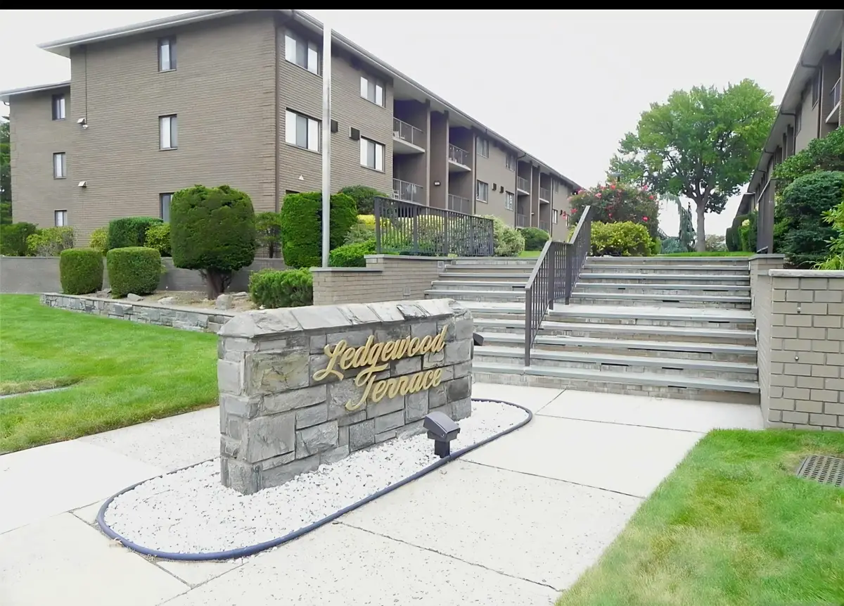 466  B Liberty Street #Apt 305, Little Ferry, NJ 07643 - Image #1