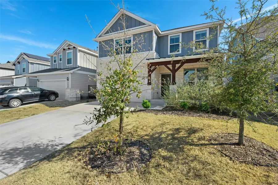 136 Banyon Dr, Liberty Hill, TX 78642 - #2