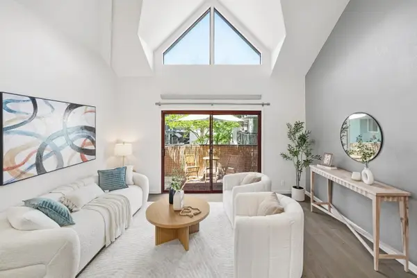 4151 El Camino Way #M, Palo Alto, CA 94306