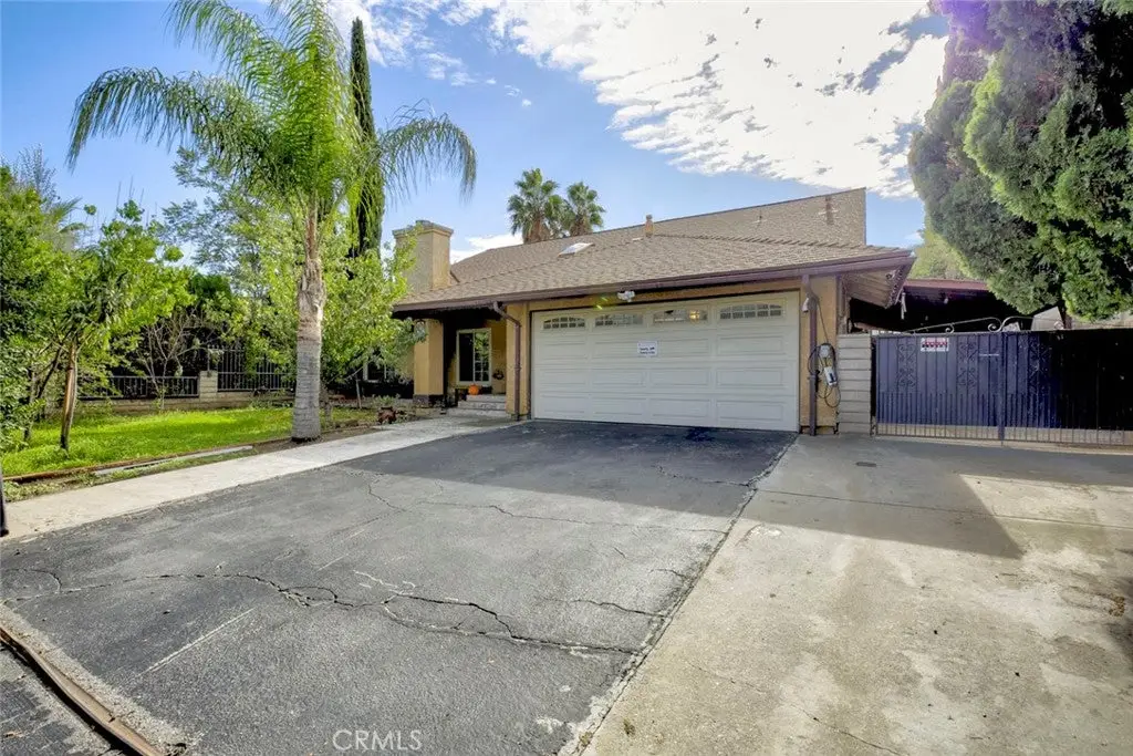 15224 Knapp, San Fernando Valley, CA 91343 - Image #1