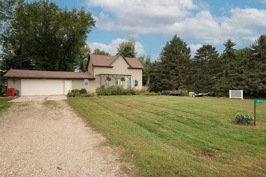 3979 Ibex Avenue, Sioux Center, IA 51250 - #2
