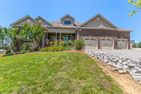 6734 Burgess Gower Rd, Cedar Hill, TN 37032