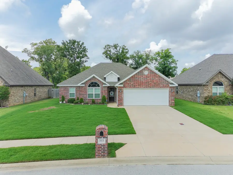 5615 Creekview Drive, Jonesboro, AR 72404 - #3