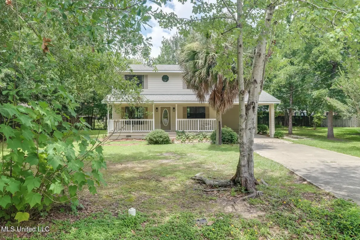 6910 Apuwai Place, Diamondhead, MS 39525 - Image #1