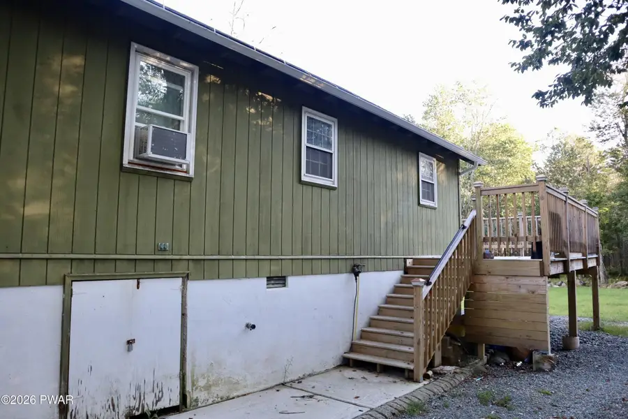 1095 Westside Drive, Newfoundland, PA 18445 - #2