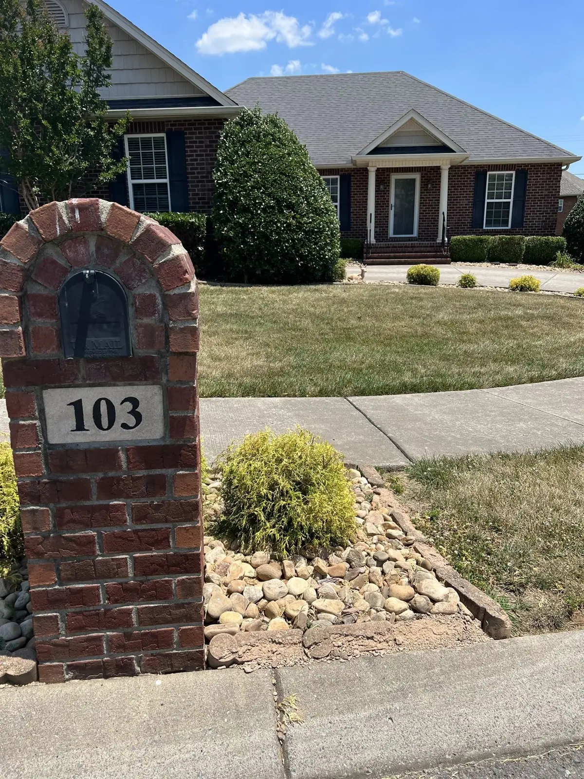 103 Beacon St, Gallatin, TN 37066 - Image #1