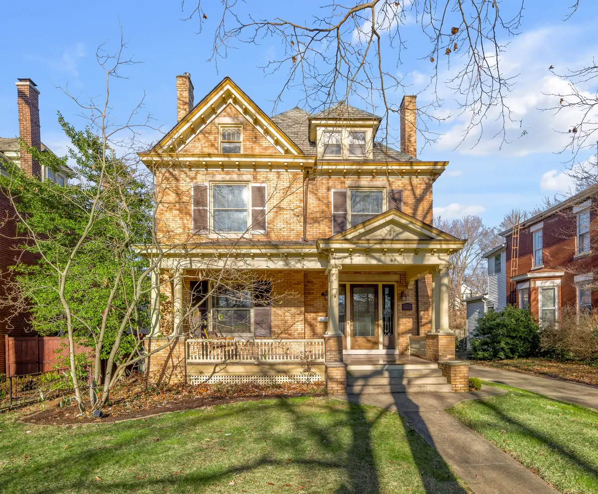 325 Transylvania Park, Lexington, KY 40508 - Image #1