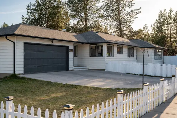 21315 Livingston Drive, Bend, OR 97701