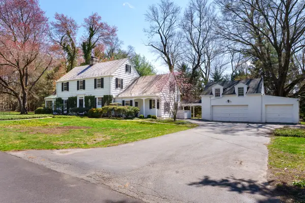 25 West Long Drive, LAWRENCE TOWNSHIP, NJ 08648