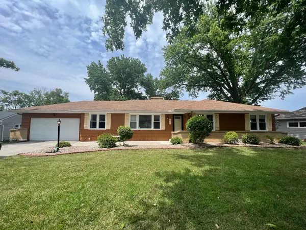 600 W 96th Street, Kansas City, MO 64114