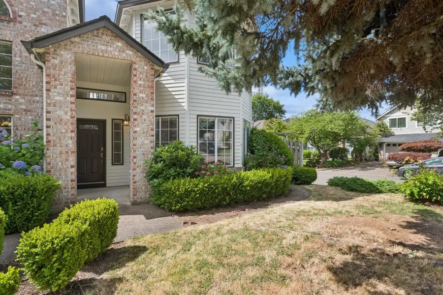 5904 Bay Point Dr, Lake Oswego, OR 97035 - #2