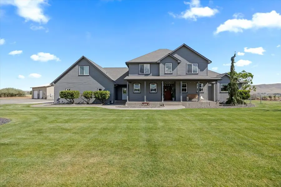 168715 W Johnson, Prosser, WA 99350 - Image #2