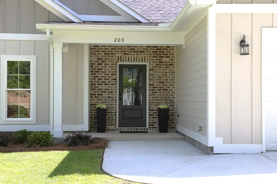 203 Saxton Place, Leesburg, GA 31763 - #2