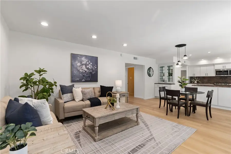 19 Whitewood, Irvine, CA 92612 - #3