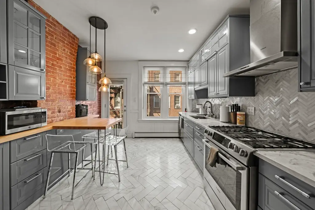 19 Cortes Street , #3, Boston, MA 02116 - #1