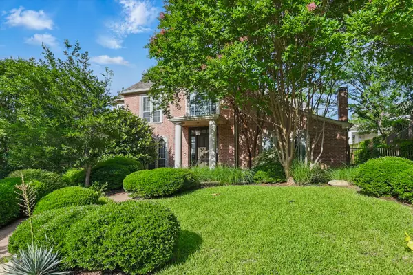 3525 Overton View Court, Fort Worth, TX 76109