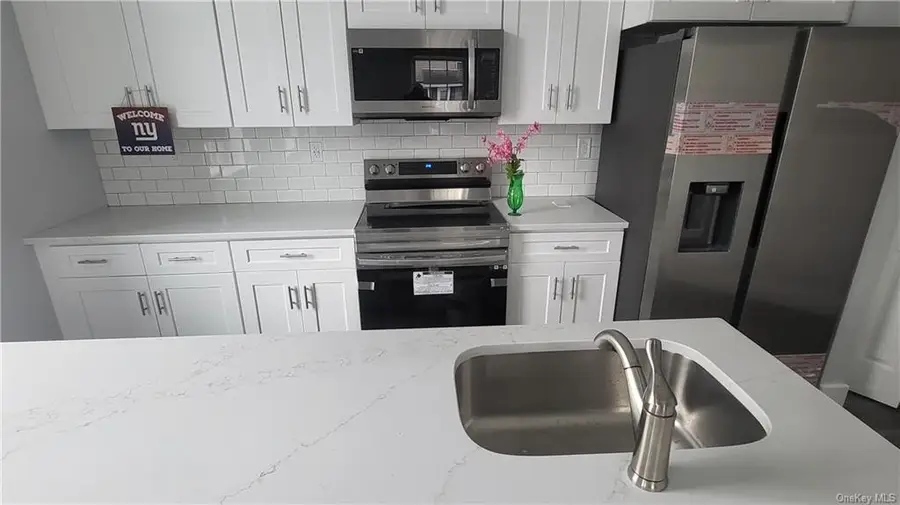 826 Main Street #3, Poughkeepsie, NY 12603 - #2