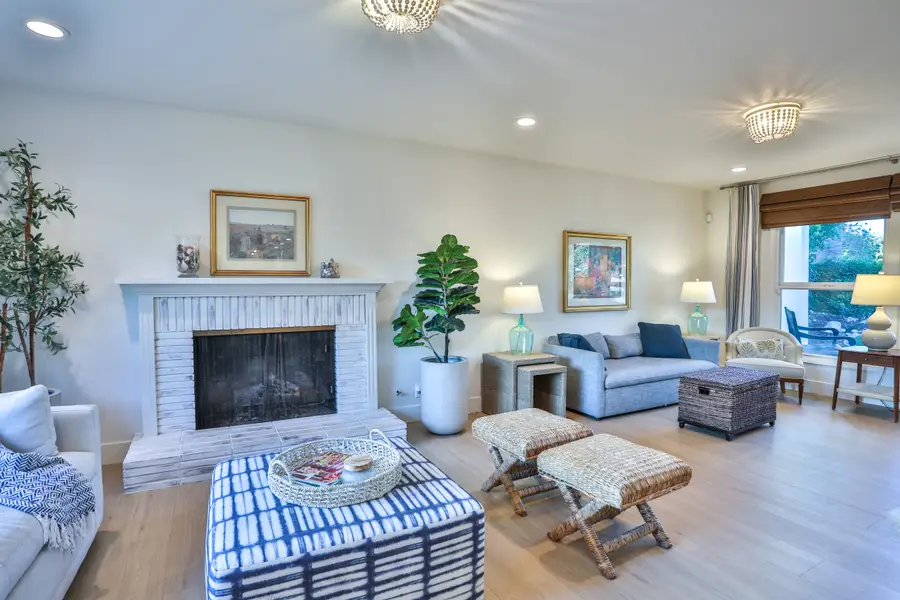 2117 Oxford, Claremont, CA 91711 - #3