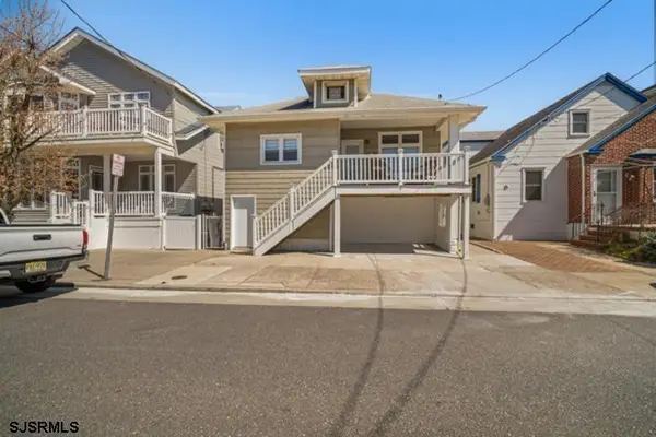 7 S Richards Ave, Ventnor, NJ 08406