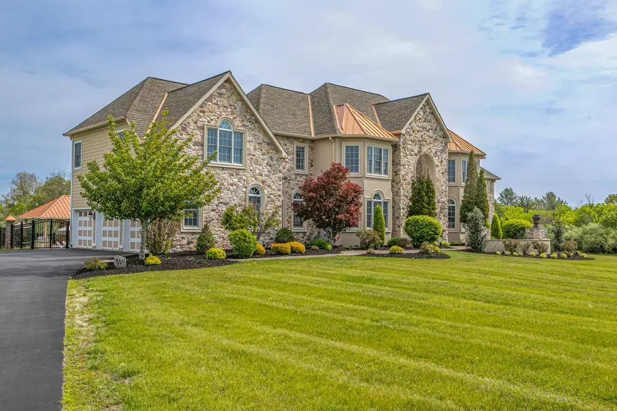 8 Kren Drive, Ringoes, NJ 08551 - #3