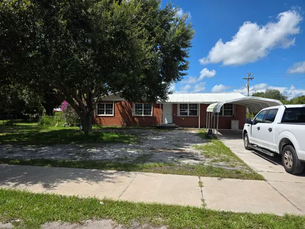 615 New Market Road W, Immokalee, FL 34142