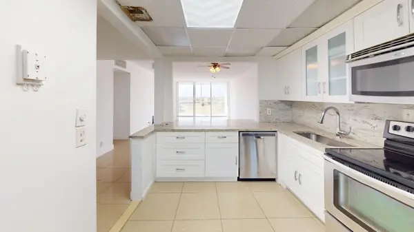 3080 N Course Drive #604, Pompano Beach, FL 33069