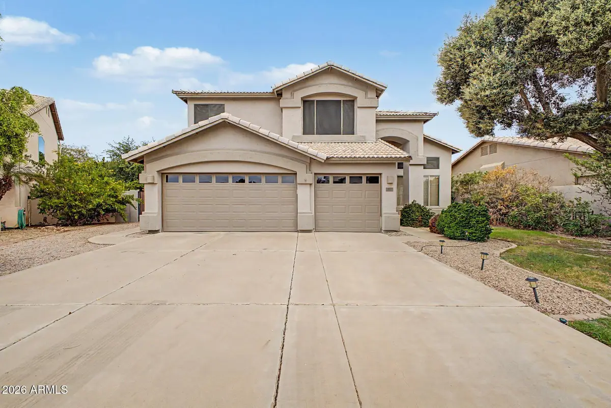 1176 W KROLL Avenue, Gilbert, AZ 85233 - #1