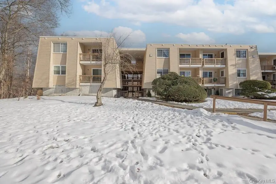 529 Fox Run Lane, Carmel, NY 10512 - #3